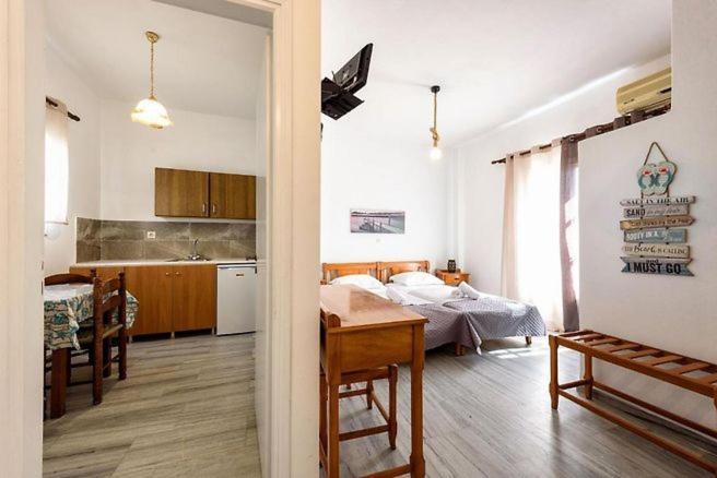 Appartement Astoria Paros à Náoussa Extérieur photo